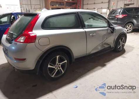 2013 Volvo C30 T5 z USA, uszkodzony, nr VIN YV1672MK6D2304564